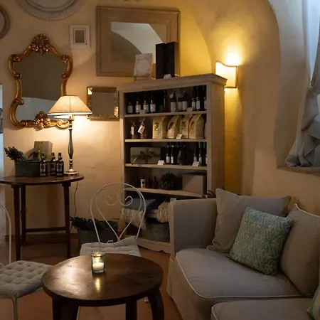 Gospodarstwo wiejskie Relais Convento Santa Croce *