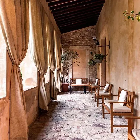 Gospodarstwo wiejskie Relais Convento Santa Croce *