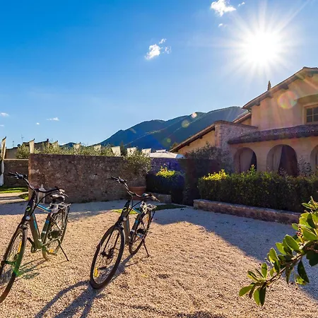 Gospodarstwo wiejskie Relais Convento Santa Croce SantʼAnatolia di Narco