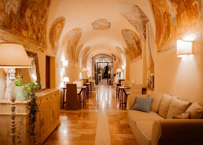 Gospodarstwo wiejskie Relais Convento Santa Croce SantʼAnatolia di Narco