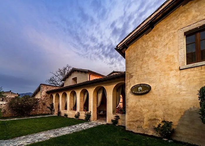 Relais Convento Santa Croce * SantʼAnatolia di Narco