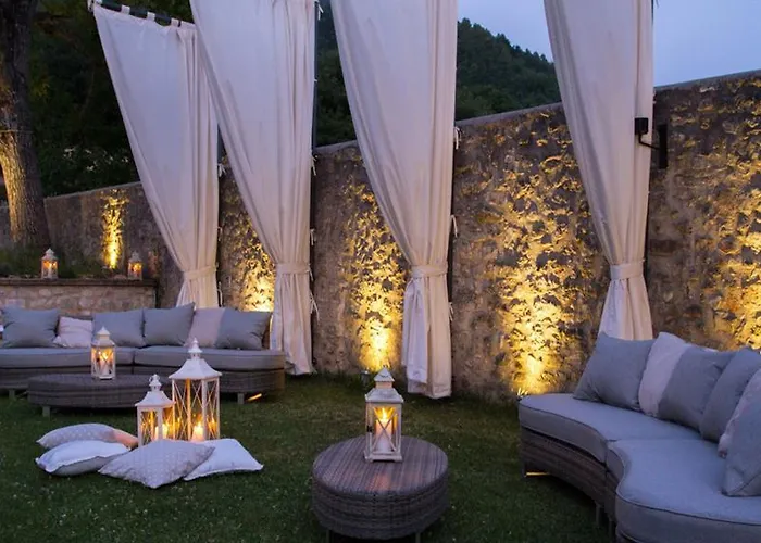 Relais Convento Santa Croce Летний дом Сант'Анатолия-ди-Нарко